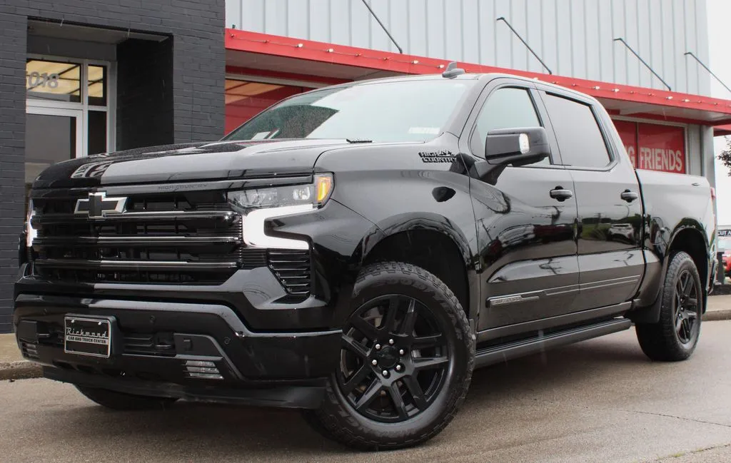 2025 Chevrolet Silverado 1500 High Country - Photo 14