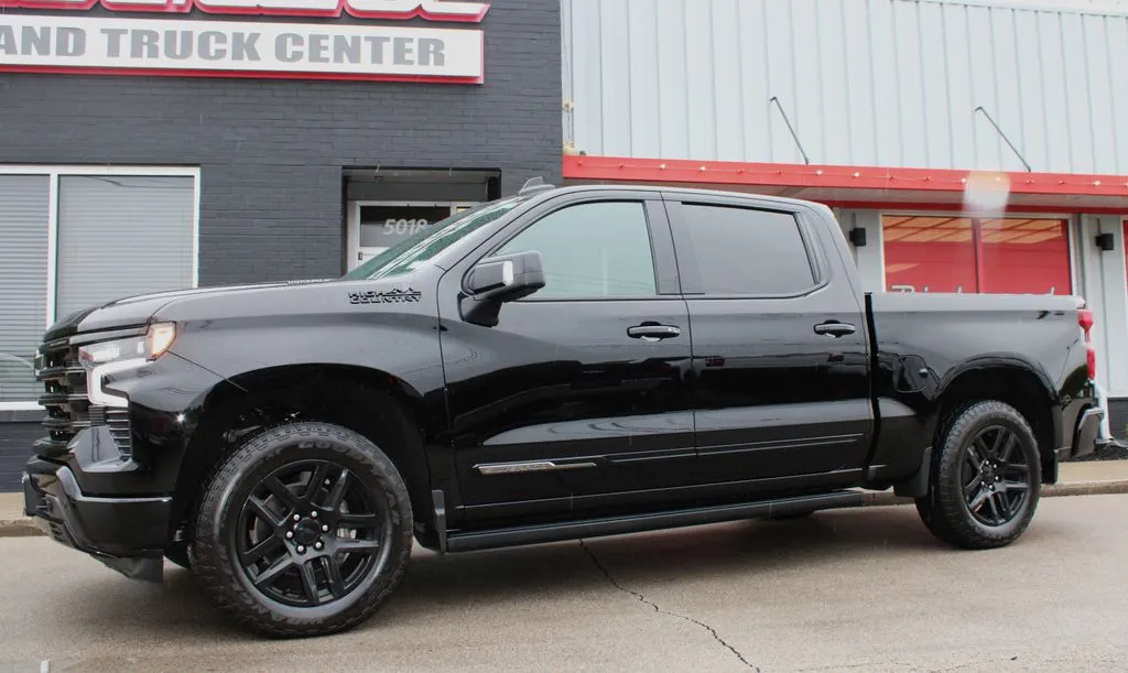 2025 Chevrolet Silverado 1500 High Country - Photo 13