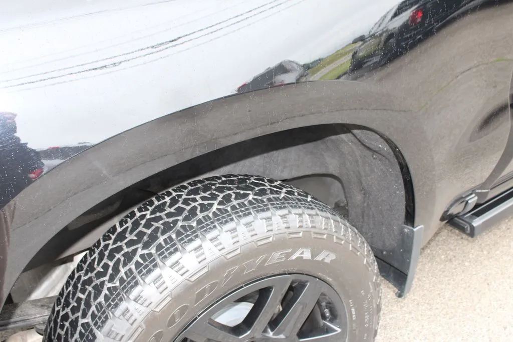 2025 Chevrolet Silverado 1500 High Country - Photo 20
