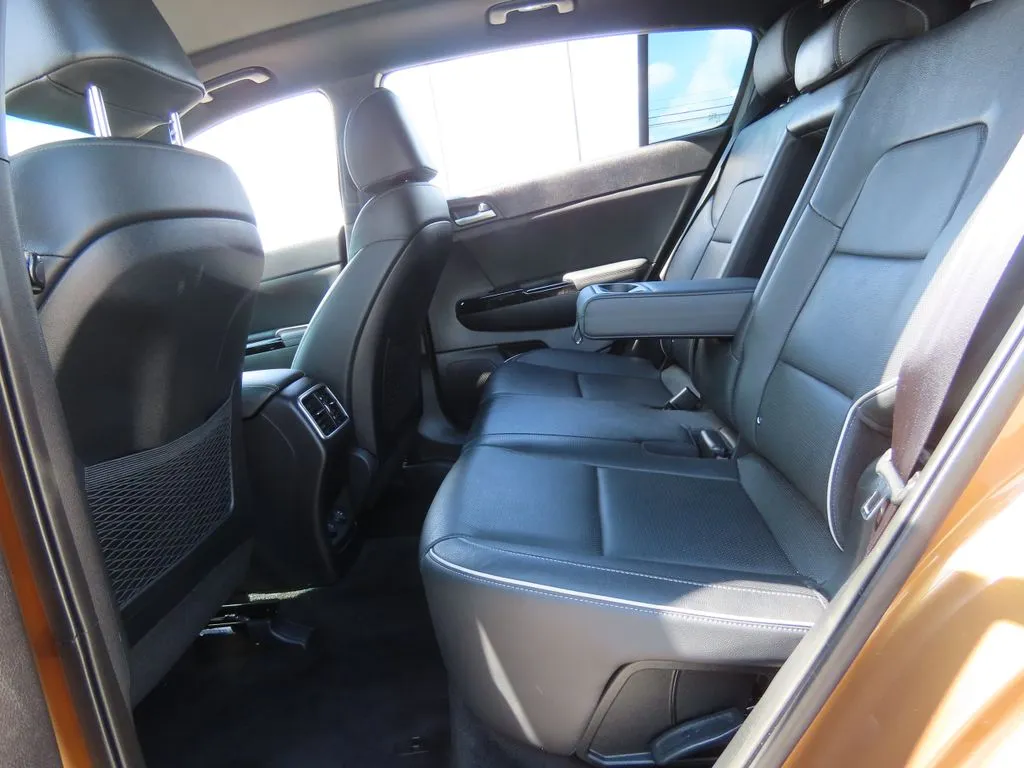 2020 Kia Sportage SX - Photo 23