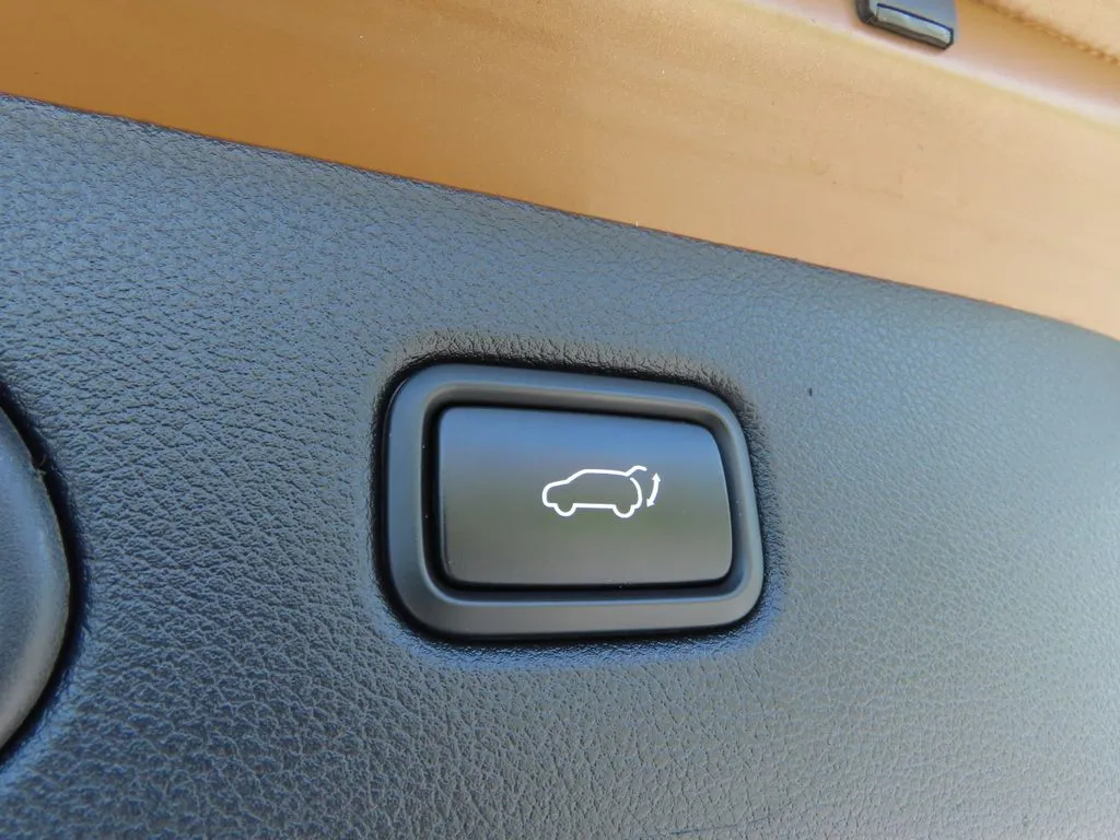 2020 Kia Sportage SX - Photo 27