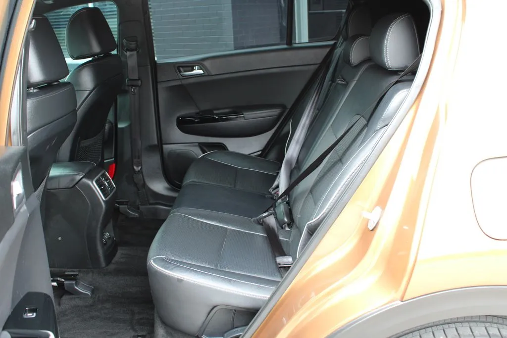 2020 Kia Sportage SX - Photo 29