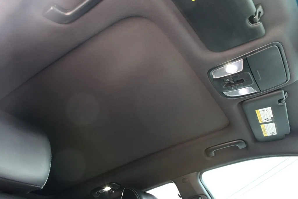 2020 Kia Sportage SX - Photo 32