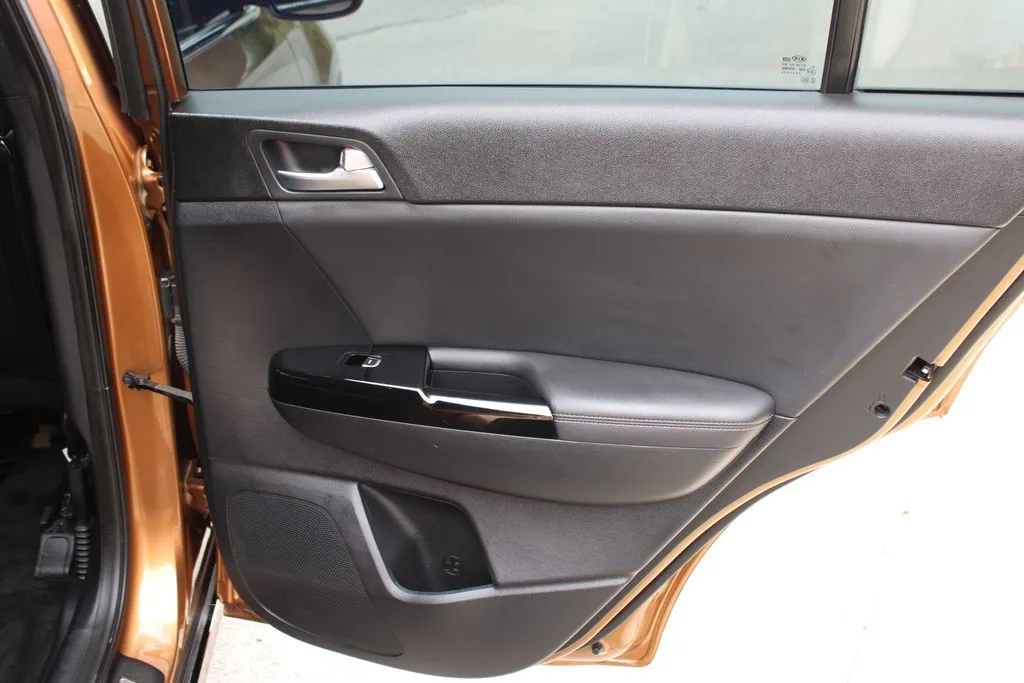 2020 Kia Sportage SX - Photo 23