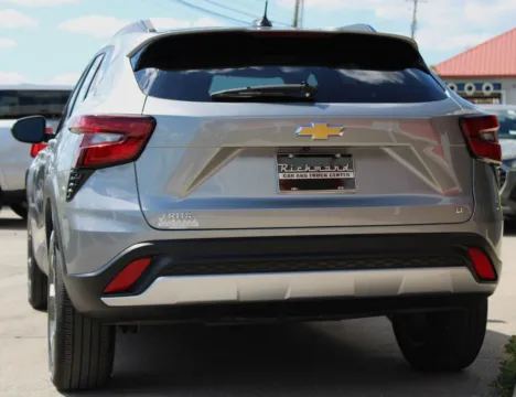 More photos of 2025 Chevrolet Trax LT at Richmond Car and Truck Center, KY