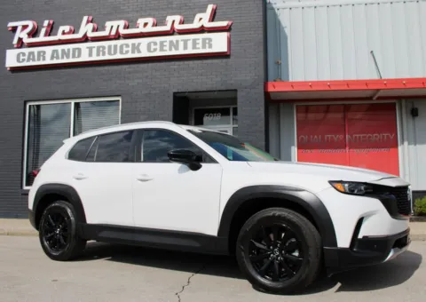 More photos of 2024 Mazda CX-50 2.5 S Preferred Package at Richmond Car and Truck Center, KY