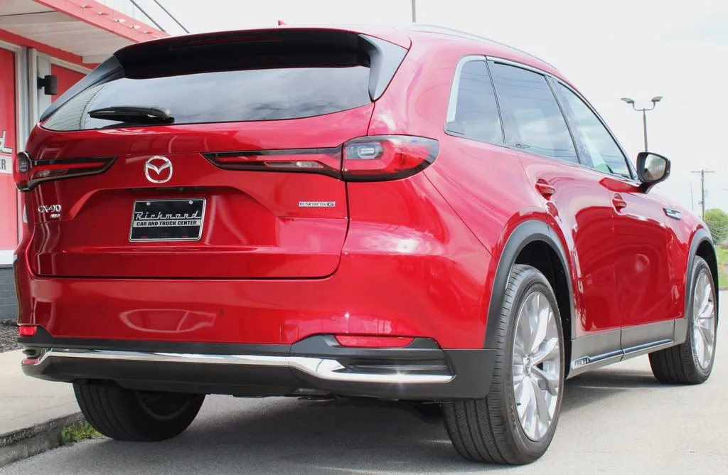 2025 Mazda CX-90 Premium Plus Package - Photo 17