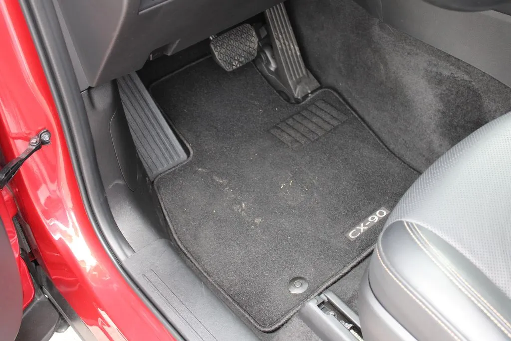2025 Mazda CX-90 Premium Plus Package - Photo 40