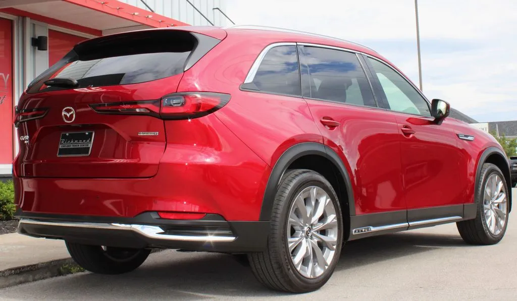 2025 Mazda CX-90 Premium Plus Package - Photo 16