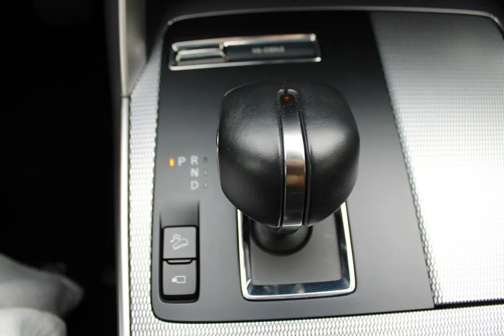 2025 Mazda CX-90 Premium Plus Package - Photo 32