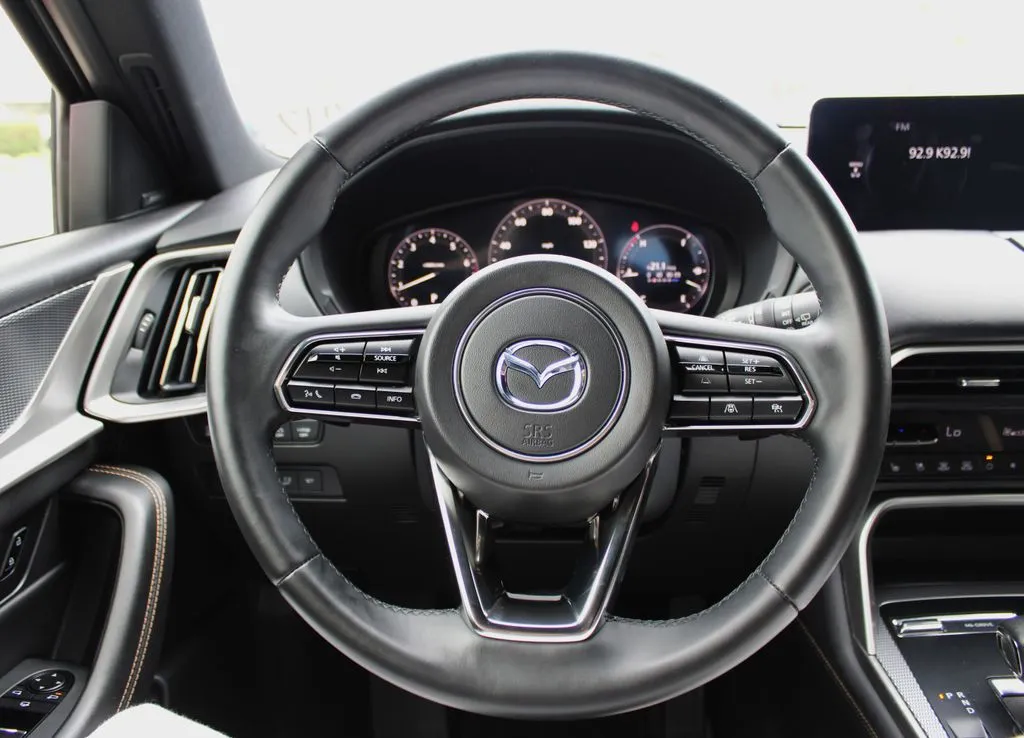 2025 Mazda CX-90 Premium Plus Package - Photo 26