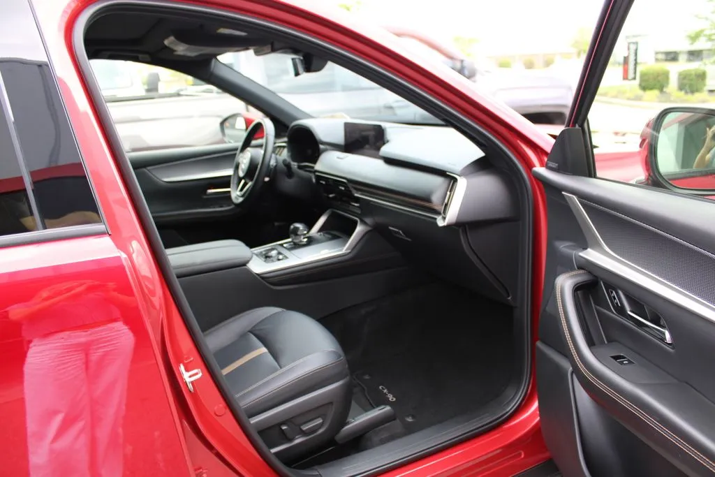 2025 Mazda CX-90 Premium Plus Package - Photo 42