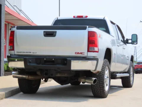 More photos of 2012 GMC Sierra 2500HD SLT at Richmond Car and Truck Center, KY