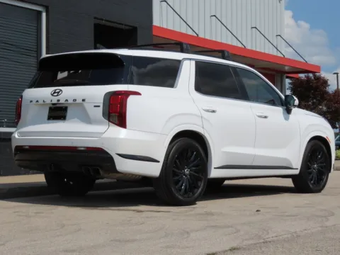 More photos of 2025 Hyundai Palisade Calligraphy Night Edition at Richmond Car and Truck Center, KY