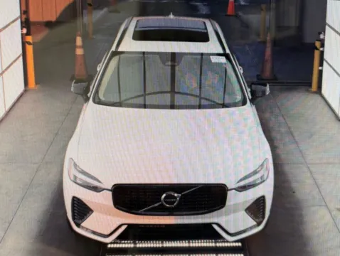 White 2024 Volvo XC60 B5 Core for sale in Richmond, KY
