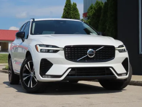 White 2024 Volvo XC60 B5 Core for sale in Richmond, KY