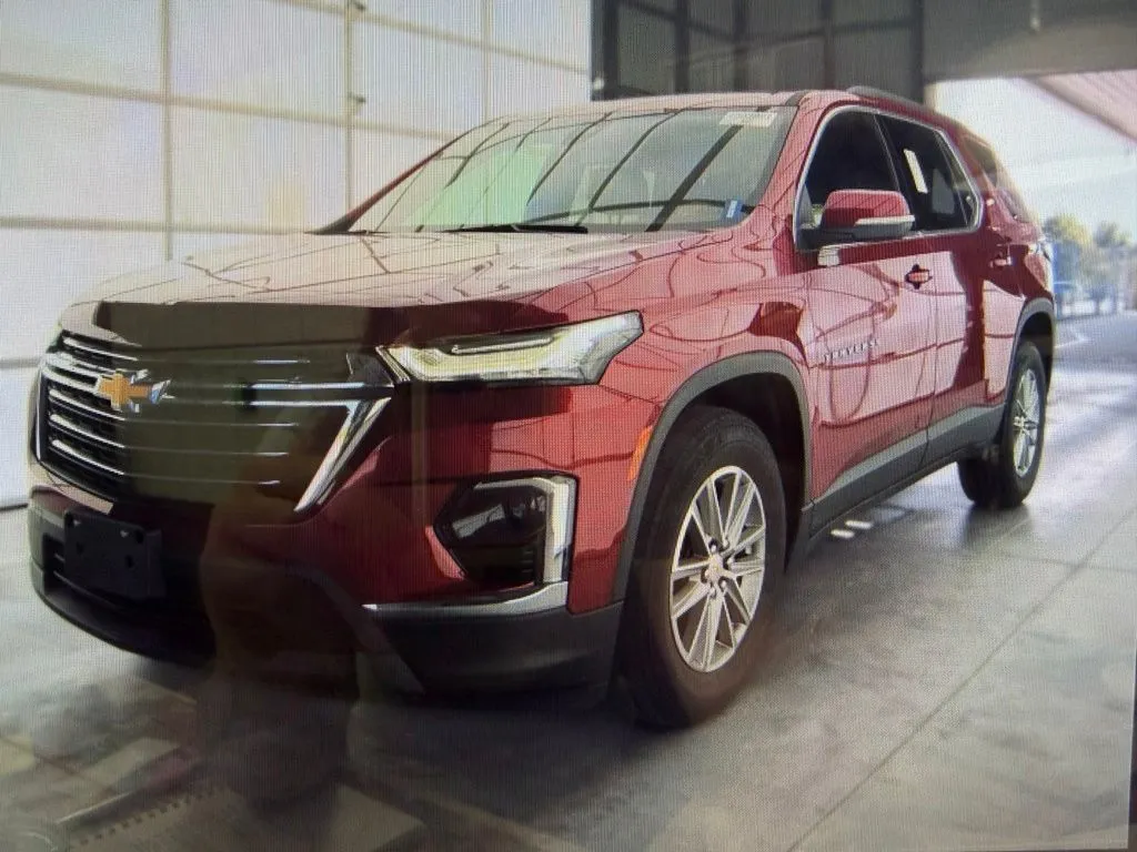 Red 2023 Chevrolet Traverse LT Leather for sale in Richmond, KY