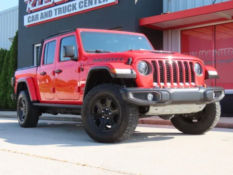 Photos of 2023 Jeep Gladiator Mojave for sale in Richmond, KY at Richmond Car and Truck Center