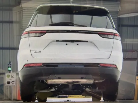 More photos of 2025 Jeep Grand Cherokee Altitude at Richmond Car and Truck Center, KY