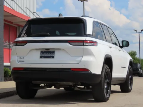 More photos of 2025 Jeep Grand Cherokee Altitude at Richmond Car and Truck Center, KY