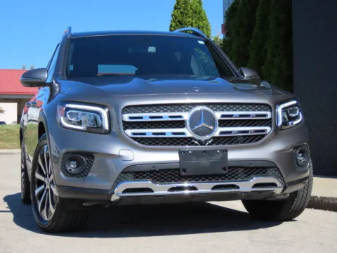 Gray 2023 Mercedes-Benz GLB 250 for sale in Richmond, KY