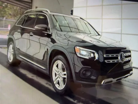 Gray 2021 Mercedes-Benz GLB 250 for sale in Richmond, KY