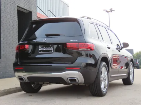 More photos of 2021 Mercedes-Benz GLB 250 at Richmond Car and Truck Center, KY