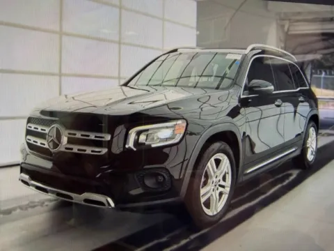 More photos of 2021 Mercedes-Benz GLB 250 at Richmond Car and Truck Center, KY