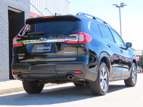 More photos of 2023 Subaru Ascent Premium at Richmond Car and Truck Center, KY