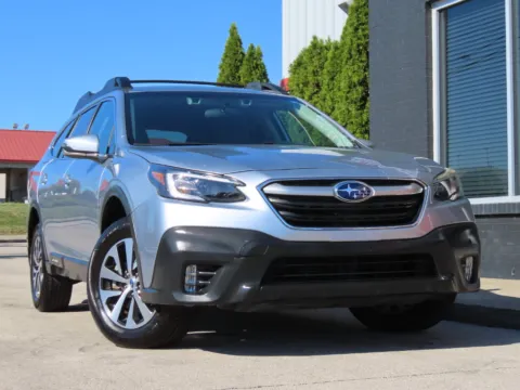 Silver 2020 Subaru Outback Premium for sale in Richmond, KY