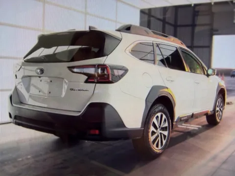 More photos of 2023 Subaru Outback Premium at Richmond Car and Truck Center, KY