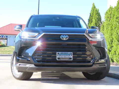 Photos of 2025 Toyota Grand Highlander XLE for sale in Richmond, KY at Richmond Car and Truck Center