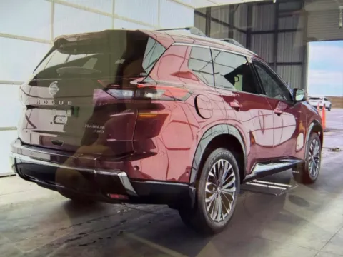 More photos of 2026 Nissan Rogue Platinum at Richmond Car and Truck Center, KY