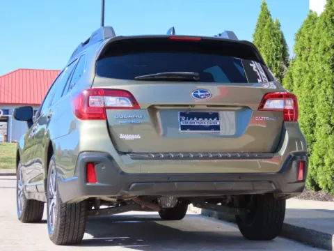 More photos of 2019 Subaru Outback 2.5i at Richmond Car and Truck Center, KY