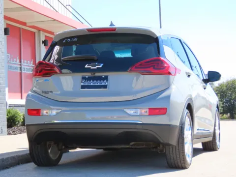 More photos of 2021 Chevrolet Bolt EV LT at Richmond Car and Truck Center, KY