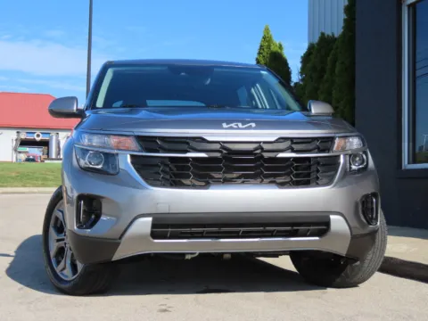 Photos of 2024 Kia Seltos LX for sale in Richmond, KY at Richmond Car and Truck Center
