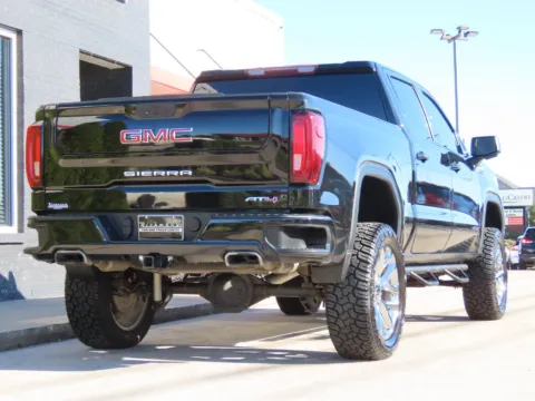 More photos of 2021 GMC Sierra 1500 AT4 at Richmond Car and Truck Center, KY