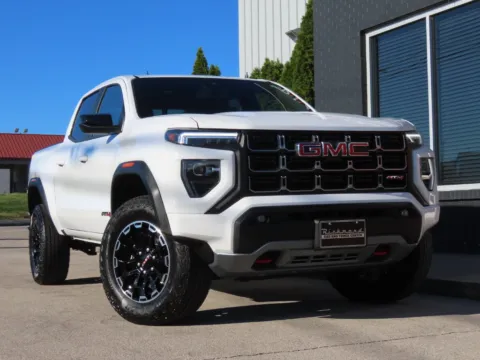 White 2026 GMC Canyon AT4 for sale in Richmond, KY