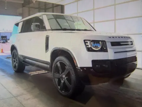 White 2024 Land Rover Defender 130 X-Dynamic SE for sale in Richmond, KY