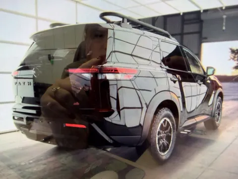 More photos of 2026 Nissan Pathfinder Rock Creek at Richmond Car and Truck Center, KY