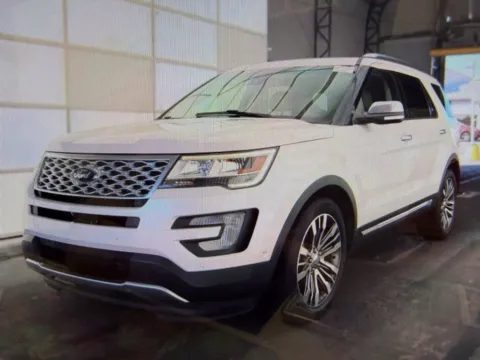 Photos of 2017 Ford Explorer Platinum for sale in Richmond, KY at Richmond Car and Truck Center