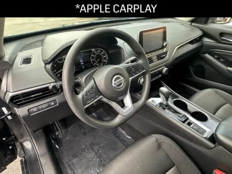 Another view of 2021 Nissan Altima 2.5 SV for sale in Milwaukee, WI at Diamond Jim's West Allis