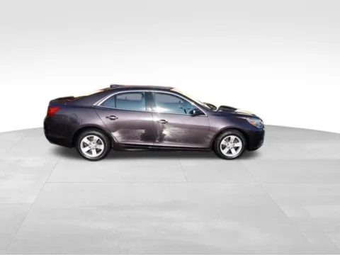 More photos of 2015 Chevrolet Malibu LT at Diamond Jim's West Allis, WI