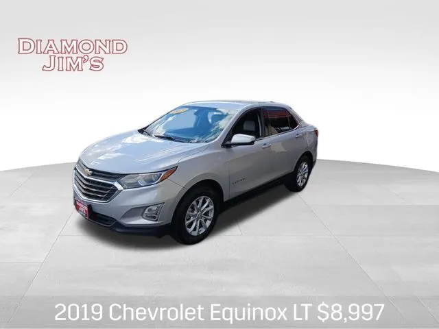 Silver 2019 Chevrolet Equinox LT for sale in Milwaukee, WI
