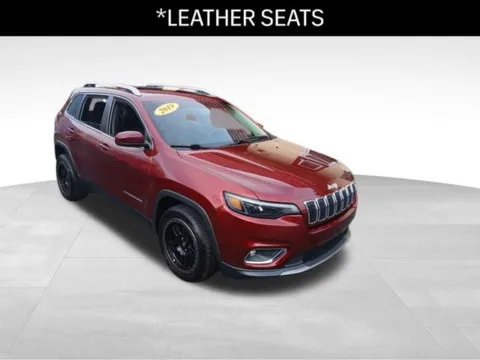 Another view of 2019 Jeep Cherokee Limited for sale in Milwaukee, WI at Diamond Jim's West Allis