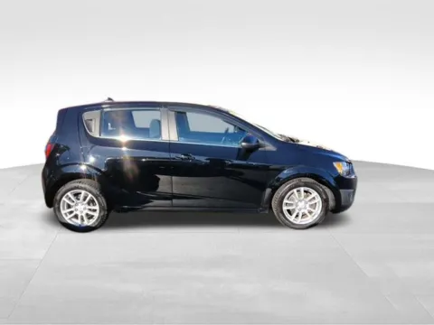 More photos of 2012 Chevrolet Sonic 2LT at Diamond Jim's West Allis, WI