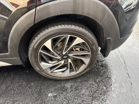 More photos of 2021 Hyundai Tucson Sport at Diamond Jim's West Allis, WI