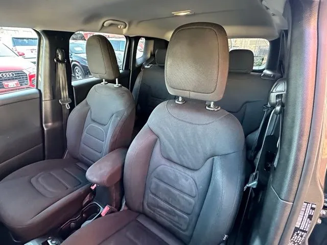 2020 Jeep Renegade Latitude - Photo 2