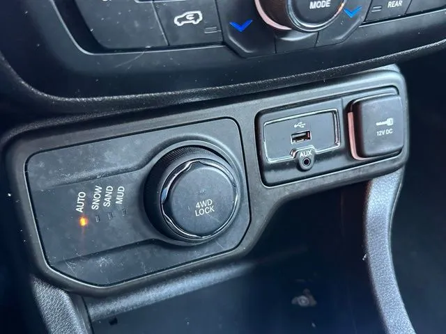 2020 Jeep Renegade Latitude - Photo 9