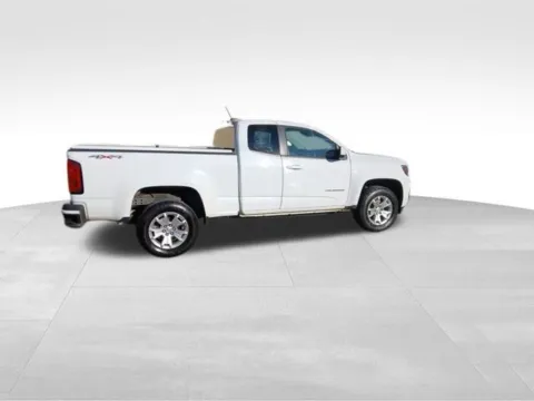 More photos of 2022 Chevrolet Colorado LT at Diamond Jim's West Allis, WI